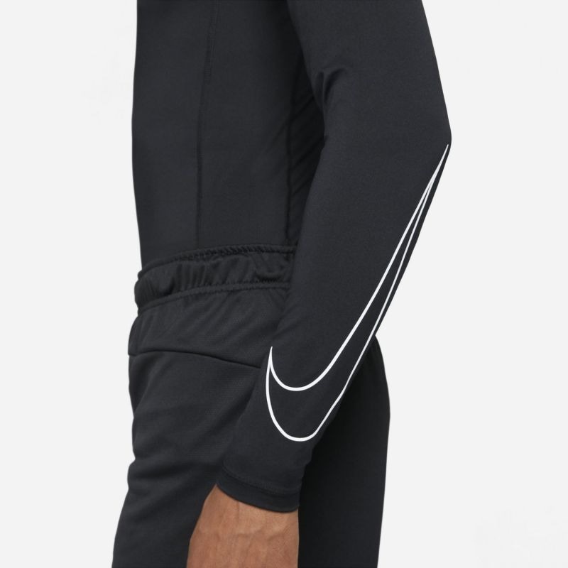 nanito_source_url:https://b2bsportswholesale.net/public/storage/productimages/91/63/42/5d/1201291/image/xlarge_clean.jpg