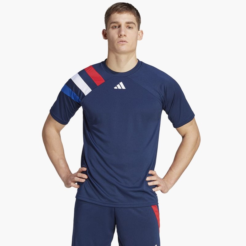 nanito_source_url:https://b2bsportswholesale.net/public/storage/productimages/5e/37/c5/fa/985175/image/xlarge_clean.jpg