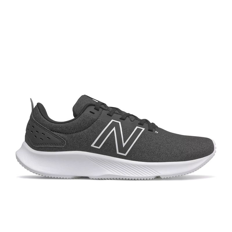 nanito_source_url:https://b2bsportswholesale.net/public/storage/productimages/e6/dc/0b/7b/1067435/image/xlarge_clean.jpg