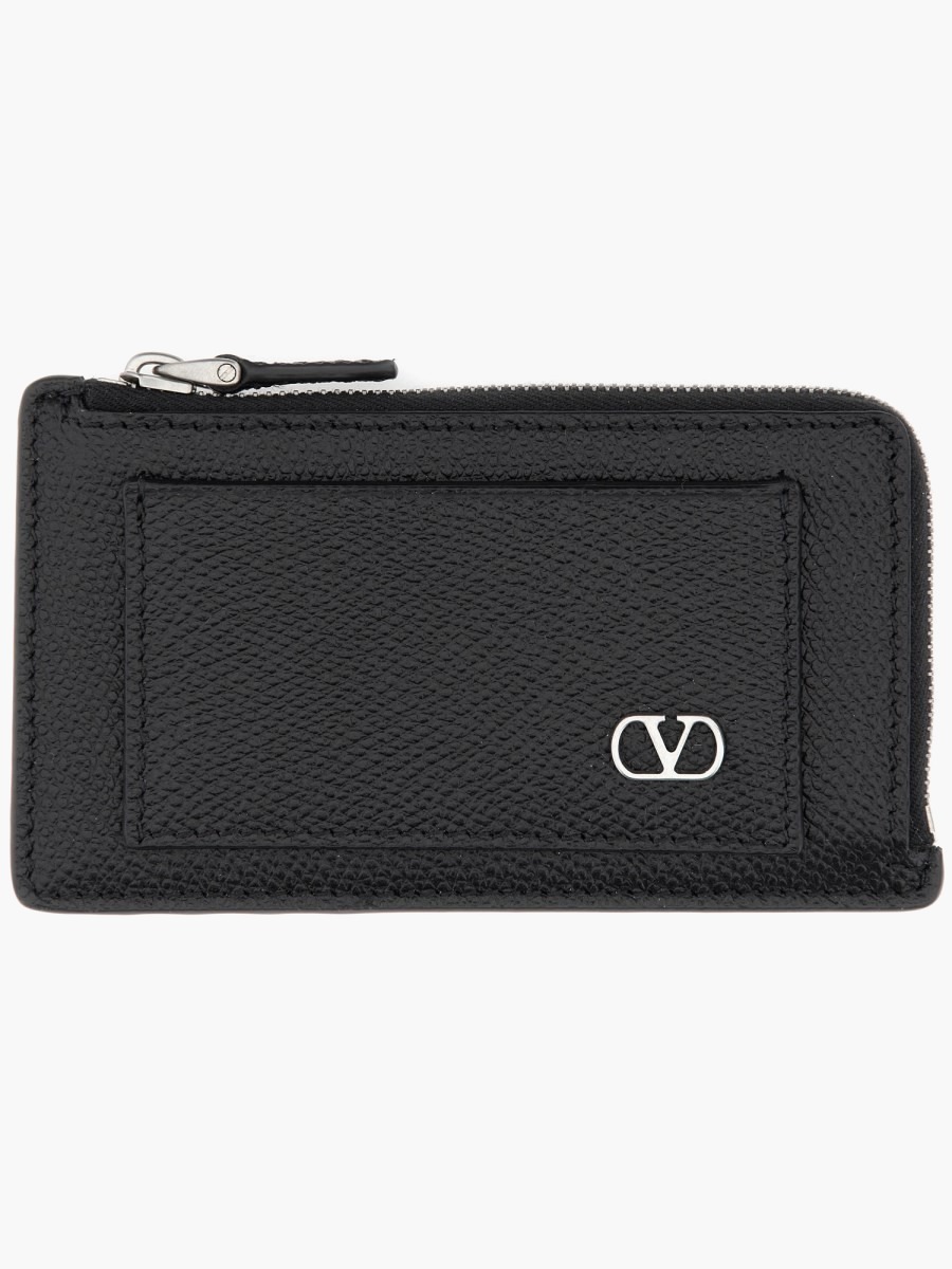 nanito_source_url:https://nokinstyle.com/2373216/vlogo-signature-leather-coin-purse.jpg