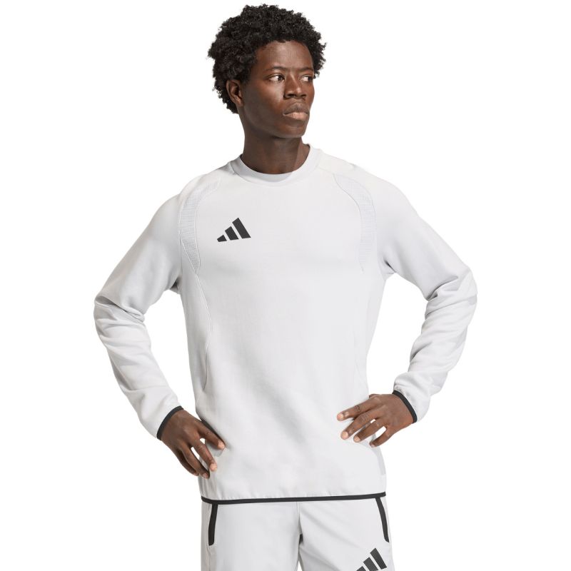 Meeste valge pusa Adidas Tiro 26 Travel Crew KD3323