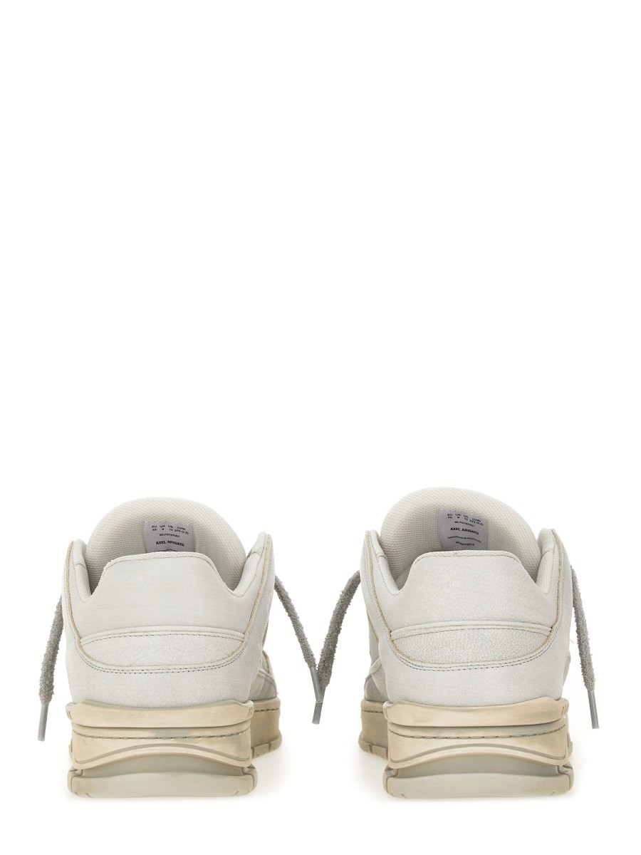 nanito_source_url:https://nokinstyle.com/2429323/area-lo-sneaker-sneaker.jpg