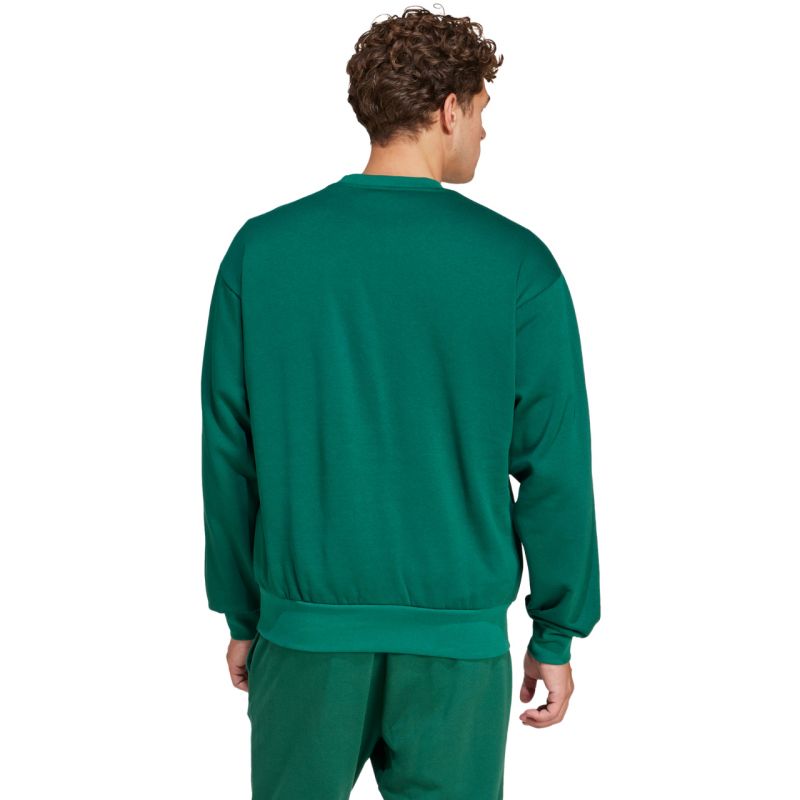 nanito_source_url:https://b2bsportswholesale.net/public/storage/productimages/b7/13/eb/81/1395507/image/xlarge_clean.jpg