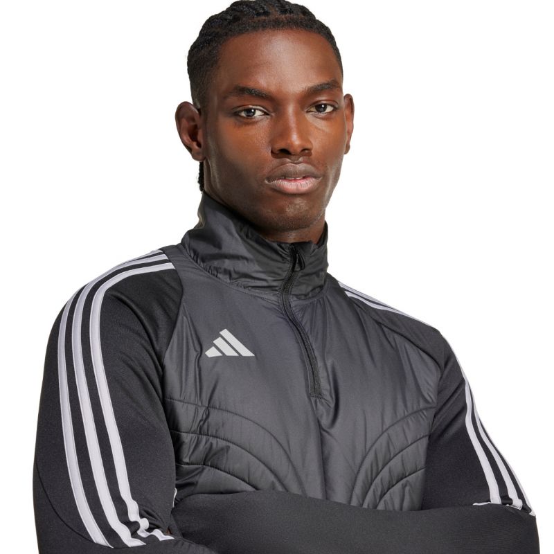 nanito_source_url:https://b2bsportswholesale.net/public/storage/productimages/5e/56/46/b8/1129804/image/xlarge_clean.jpg