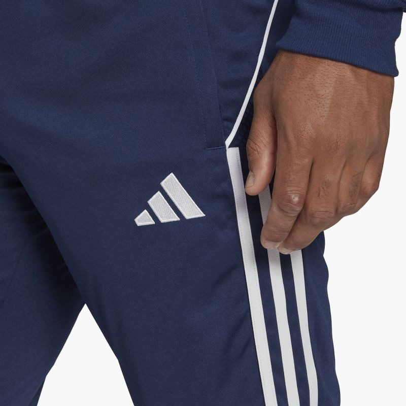 nanito_source_url:https://b2bsportswholesale.net/public/storage/productimages/75/8f/8b/2f/950398/image/xlarge_clean.jpg