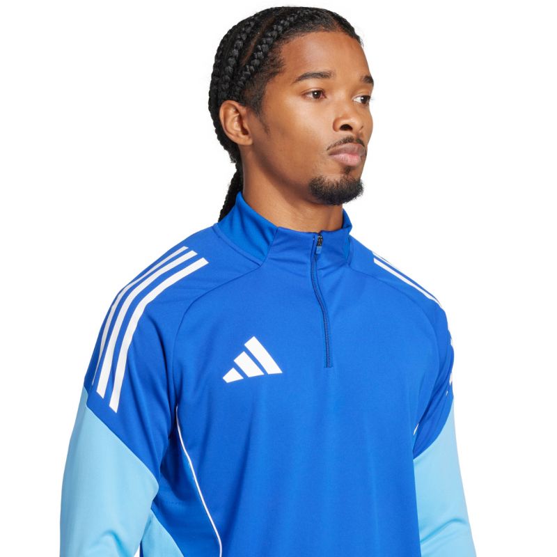 nanito_source_url:https://b2bsportswholesale.net/public/storage/productimages/b0/a2/ac/8e/1436957/image/xlarge_clean.jpg