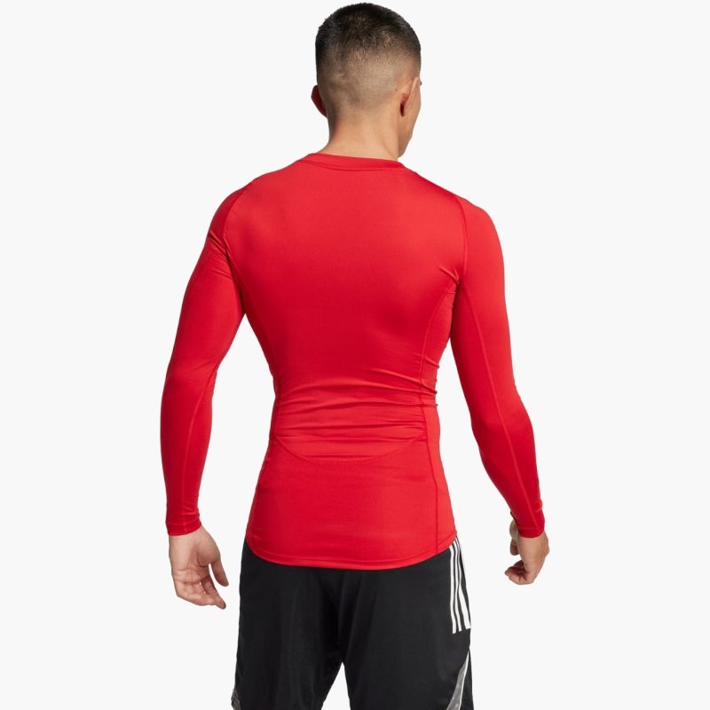 nanito_source_url:https://b2bsportswholesale.net/public/storage/productimages/19/b7/11/6d/1510335/image/xlarge_clean.jpg