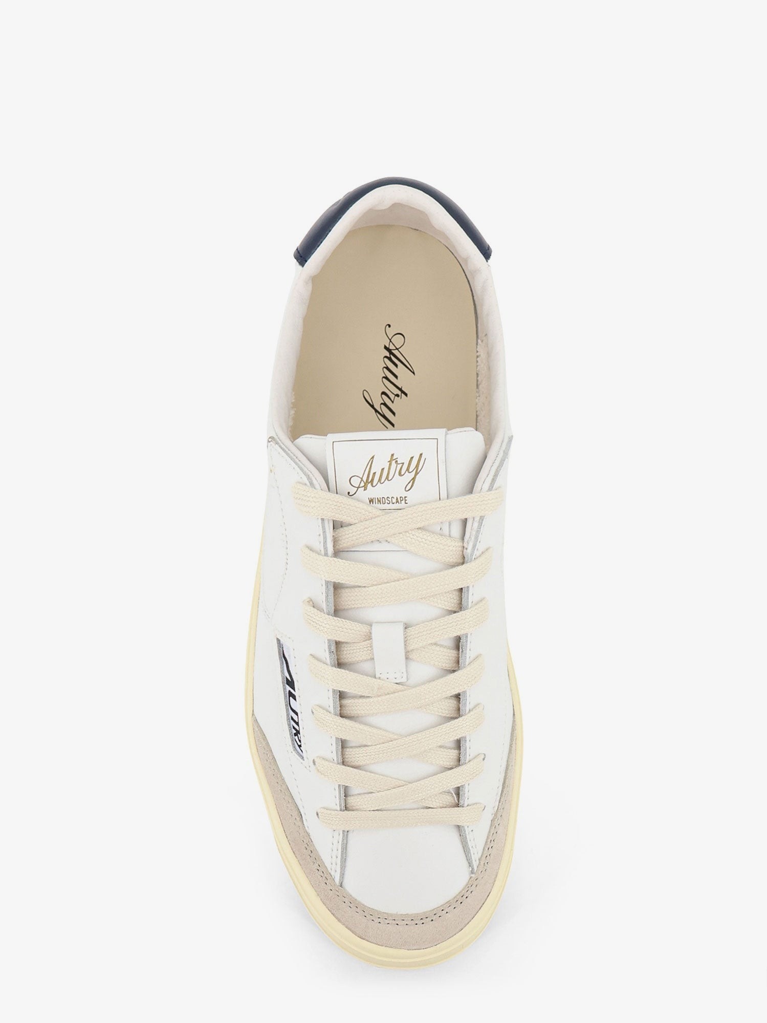 nanito_source_url:https://nokinstyle.com/2410720/windscape-leather-sneakers-with-suede-insert.jpg