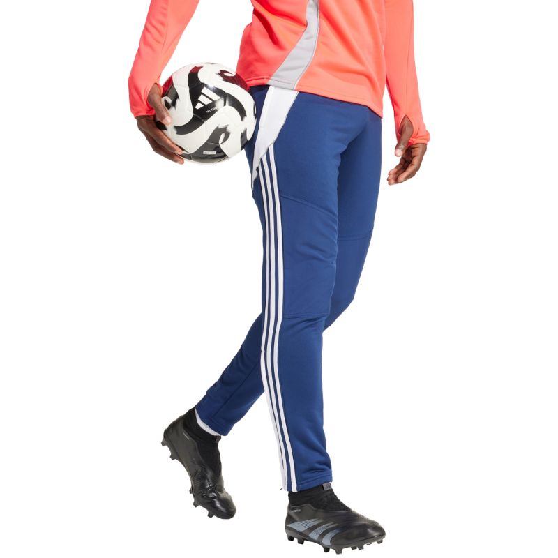 nanito_source_url:https://b2bsportswholesale.net/public/storage/productimages/89/4e/90/a8/1131362/image/xlarge_clean.jpg