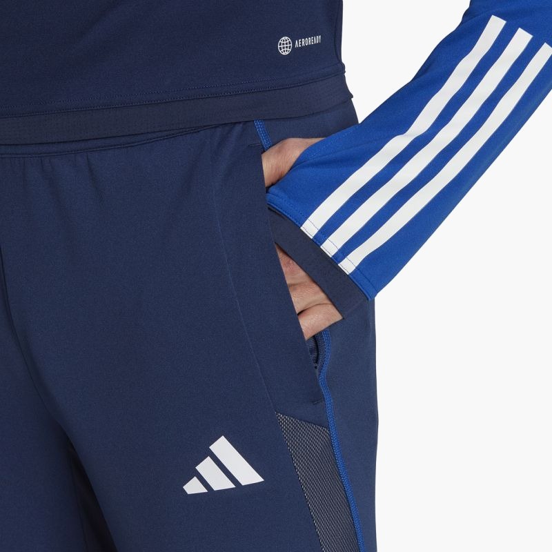 nanito_source_url:https://b2bsportswholesale.net/public/storage/productimages/ea/41/15/b2/1418053/image/xlarge_clean.jpg