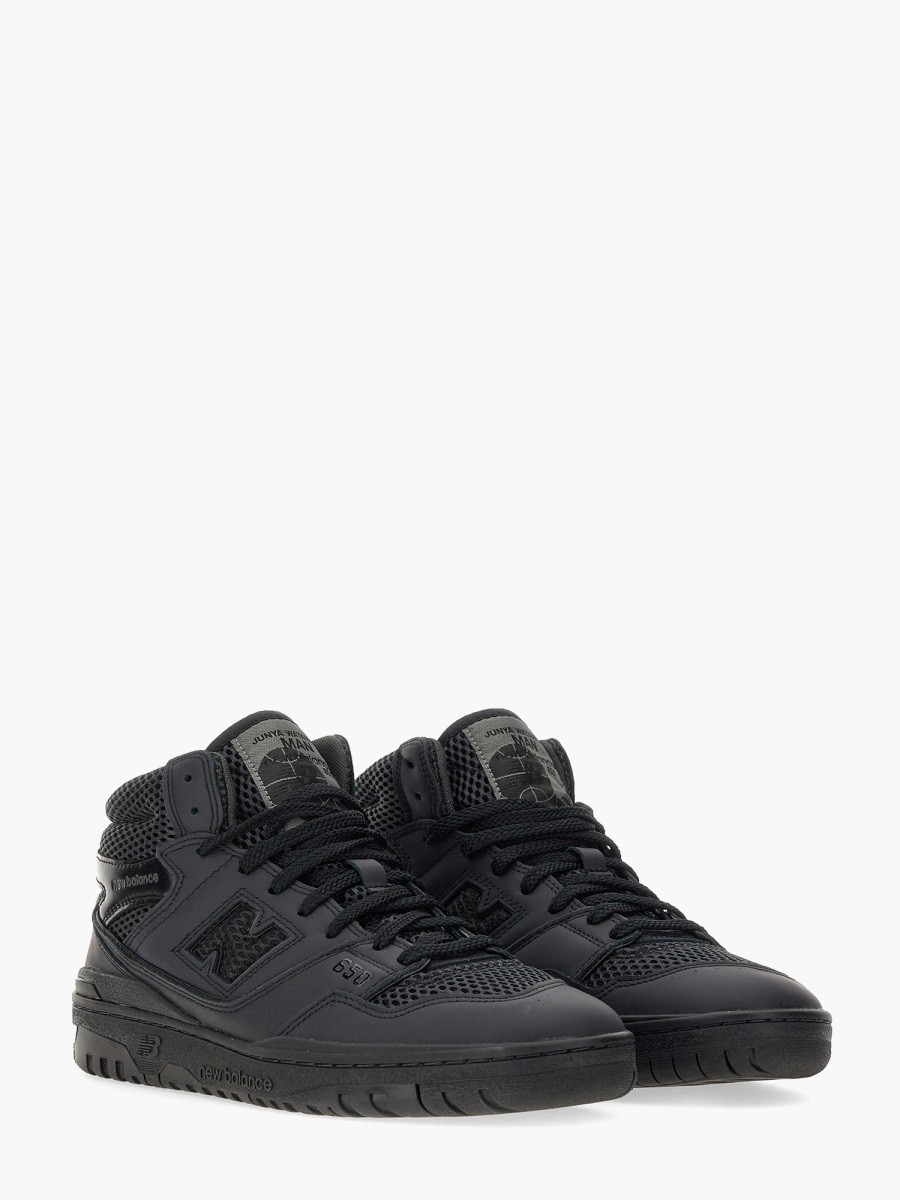 nanito_source_url:https://nokinstyle.com/2323100/sneaker-650.jpg