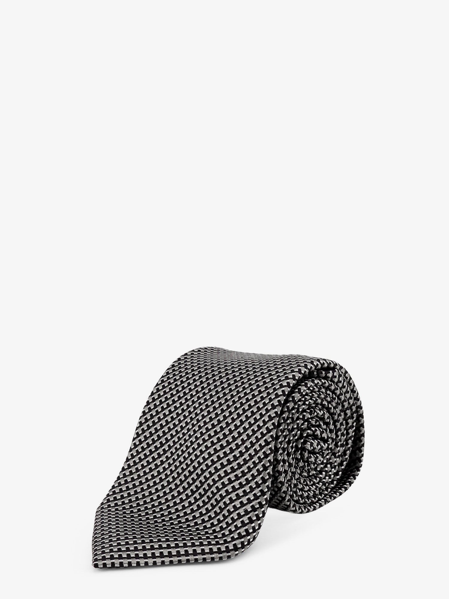 nanito_source_url:https://nokinstyle.com/2402248/silk-tie.jpg