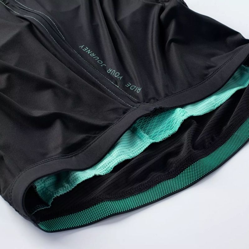 nanito_source_url:https://b2bsportswholesale.net/public/storage/productimages/da/f3/10/19/927246/image/xlarge_clean.jpg