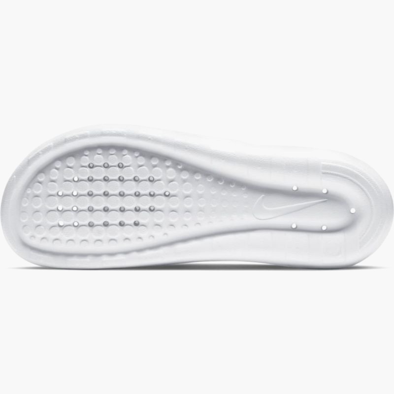 nanito_source_url:https://b2bsportswholesale.net/public/storage/productimages/24/de/e9/ae/830474/image/xlarge_clean.jpg