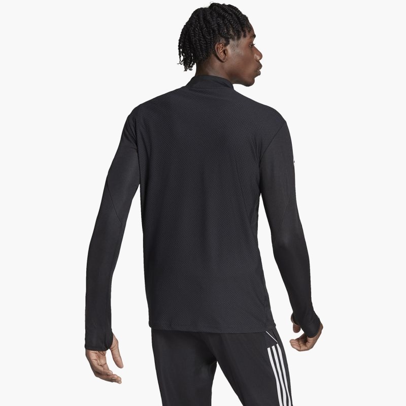 nanito_source_url:https://b2bsportswholesale.net/public/storage/productimages/9a/31/2d/44/937857/image/xlarge_clean.jpg