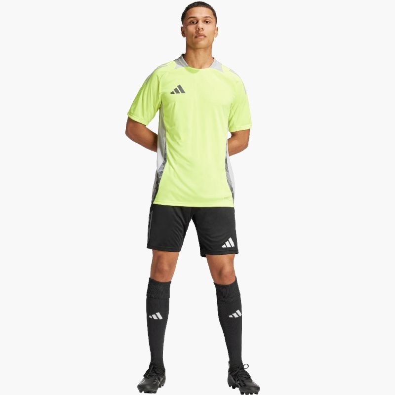 nanito_source_url:https://b2bsportswholesale.net/public/storage/productimages/2d/5f/09/08/1066143/image/xlarge_clean.jpg
