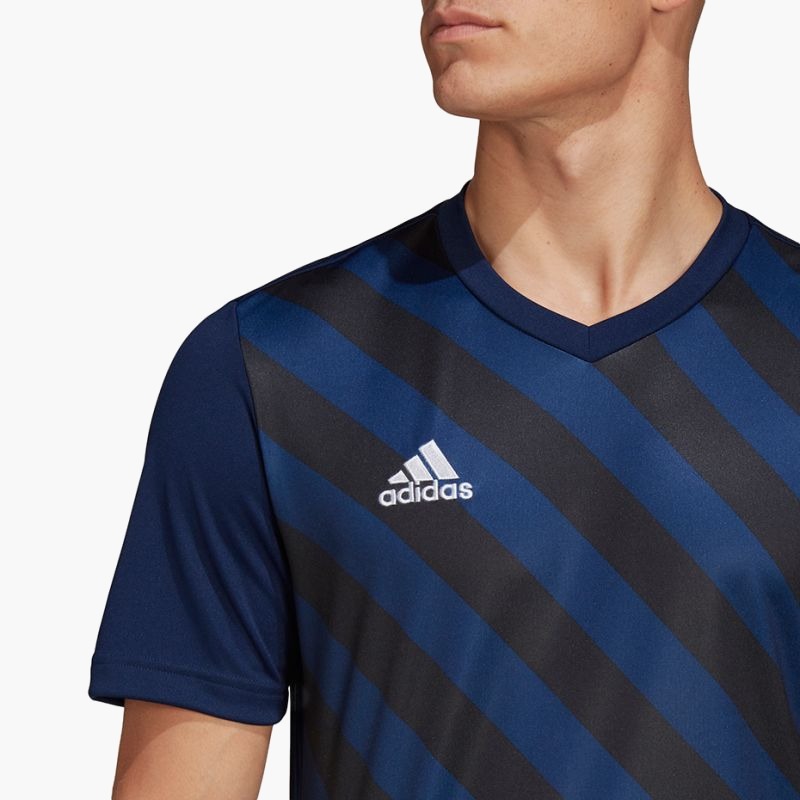 nanito_source_url:https://b2bsportswholesale.net/public/storage/productimages/7e/ee/b5/5f/2226170/image/xlarge_clean.jpg