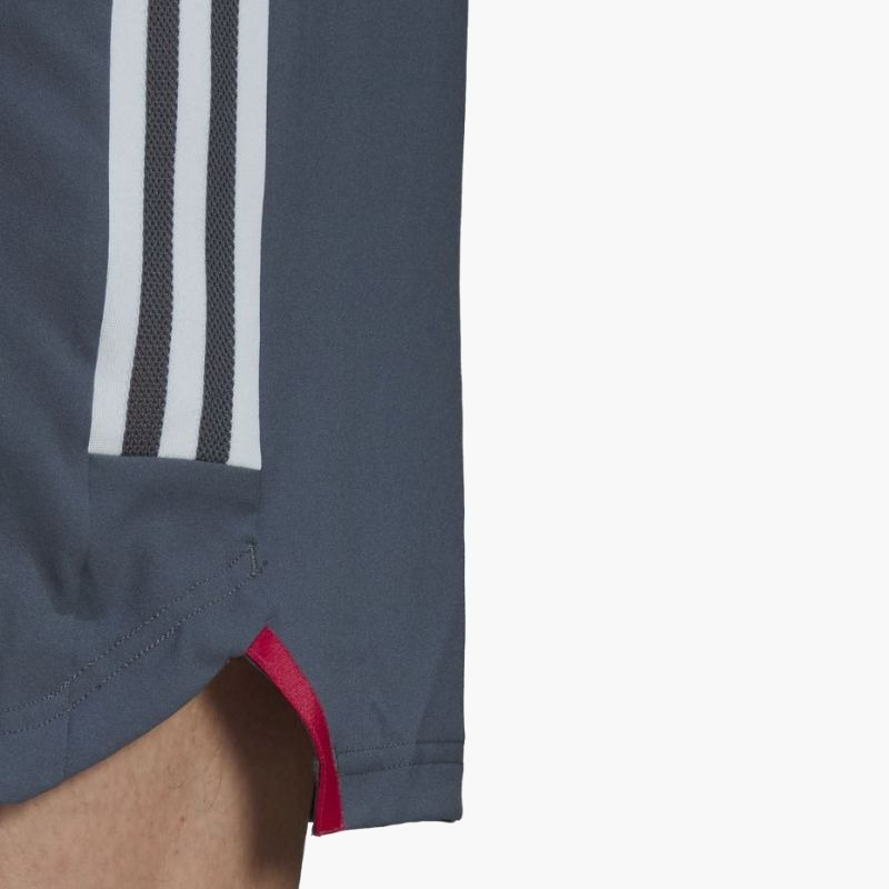 nanito_source_url:https://b2bsportswholesale.net/public/storage/productimages/0d/07/0a/c7/2226701/image/xlarge_clean.jpg