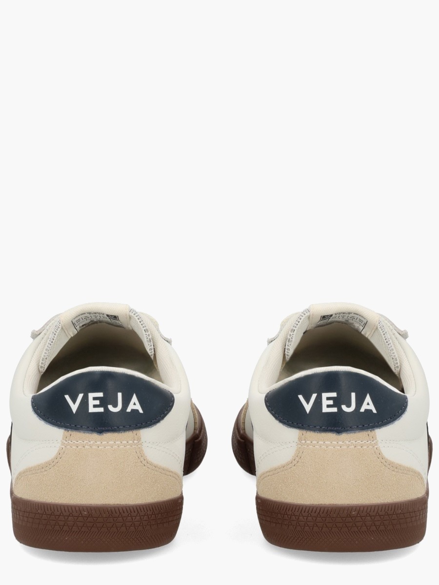nanito_source_url:https://nokinstyle.com/2373540/volley-sneaker.jpg