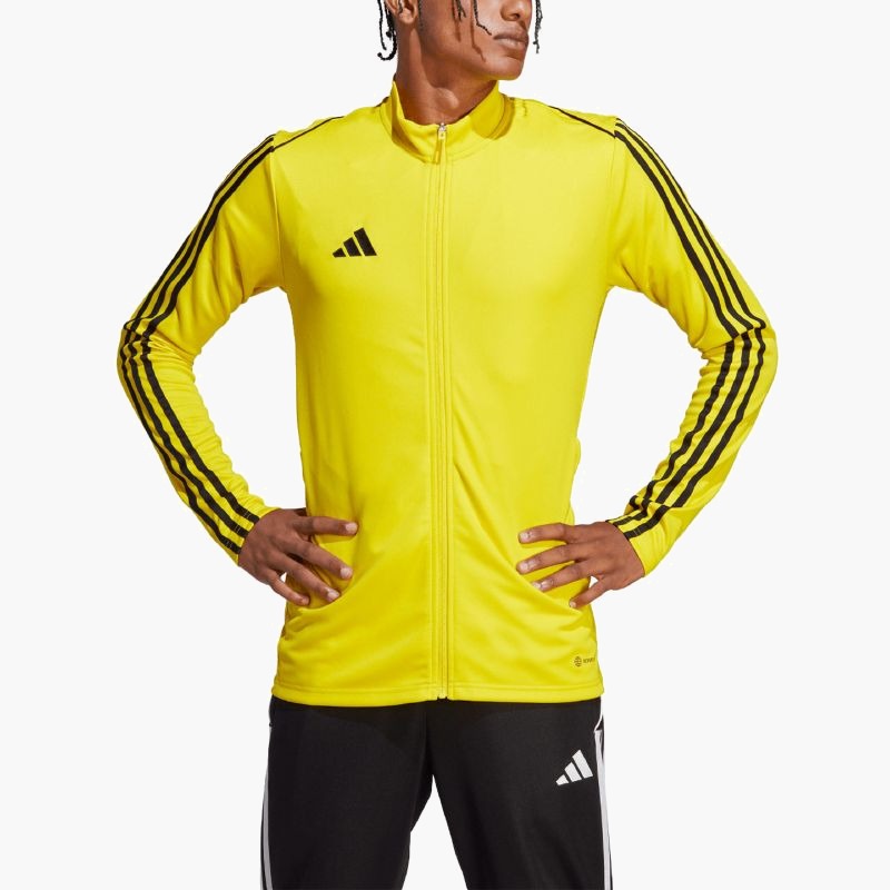 nanito_source_url:https://b2bsportswholesale.net/public/storage/productimages/10/6b/cd/b9/956063/image/xlarge_clean.jpg