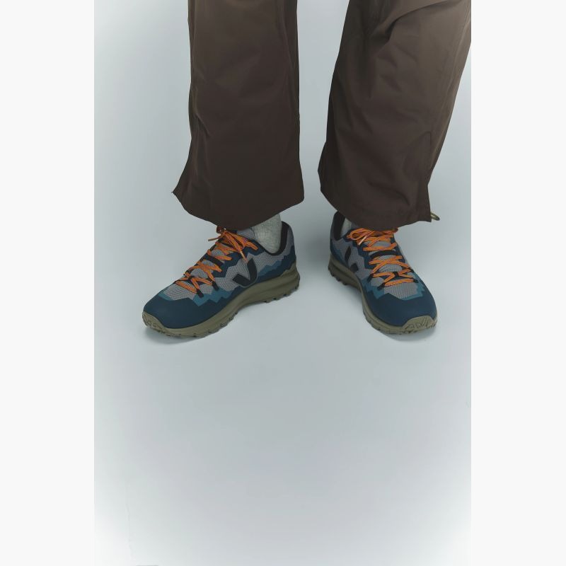 nanito_source_url:https://b2bsportswholesale.net/public/storage/productimages/c5/1a/af/9b/1874222/image/xlarge_clean.jpg