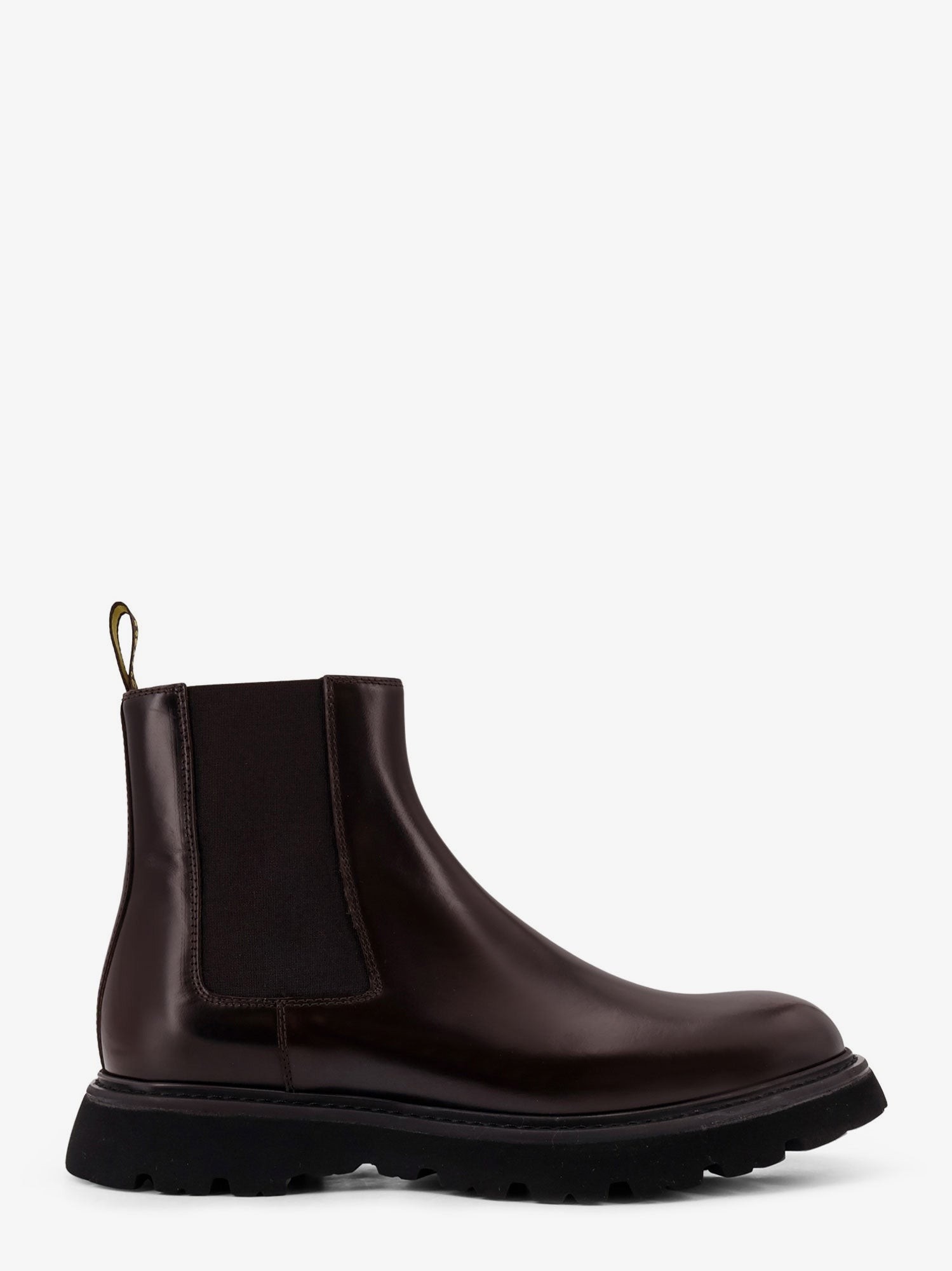 nanito_source_url:https://nokinstyle.com/2406911/horse-leather-ankle-boots.jpg