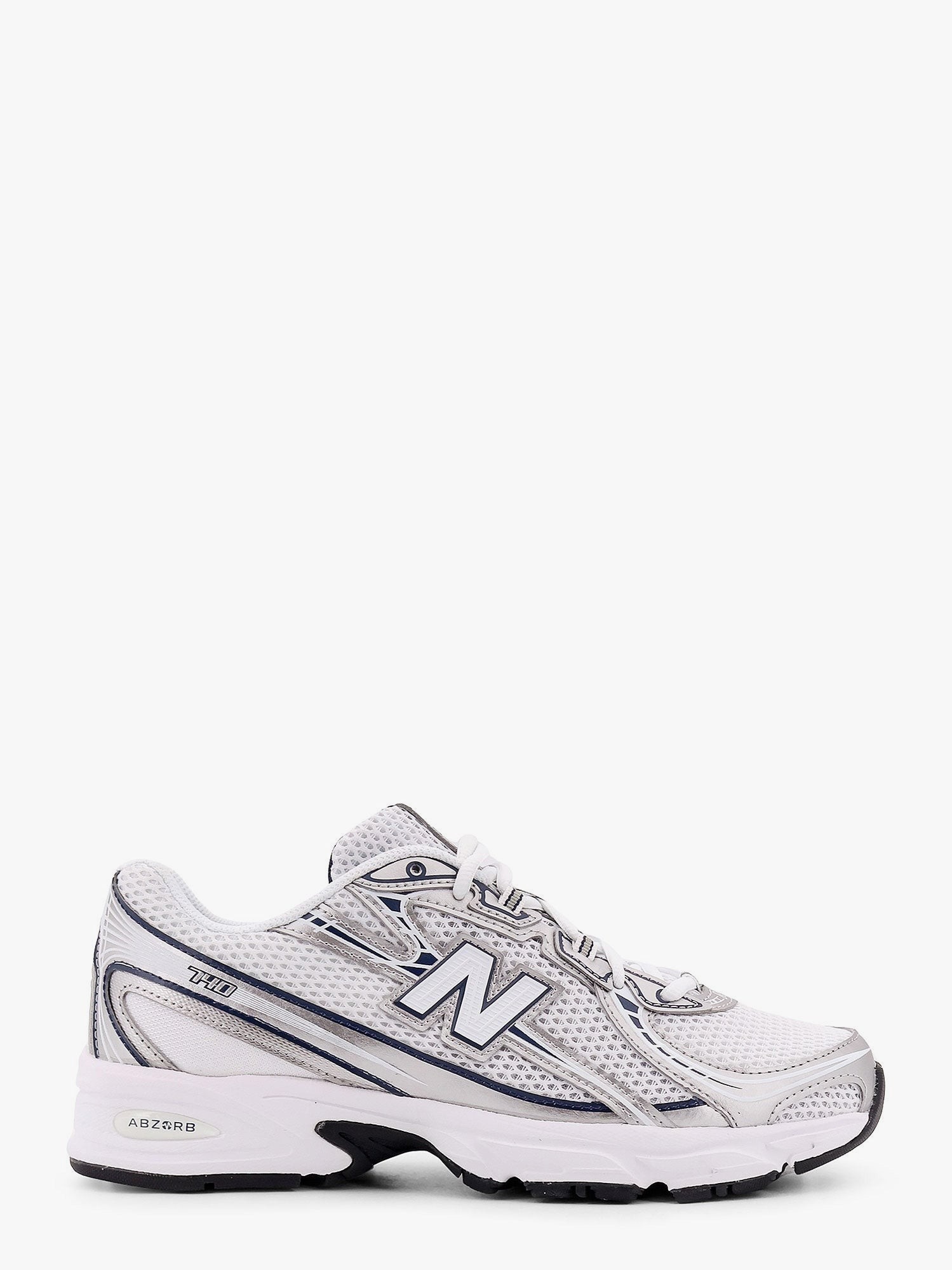 nanito_source_url:https://nokinstyle.com/2398205/740-mesh-sneakers-with-logo-on-the-side.jpg
