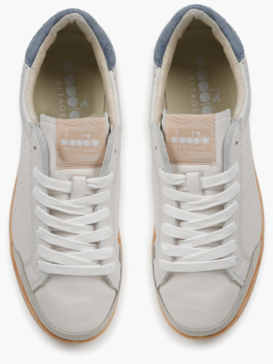 nanito_source_url:https://nokinstyle.com/2418673/sneaker-prestige-plain-used.jpg