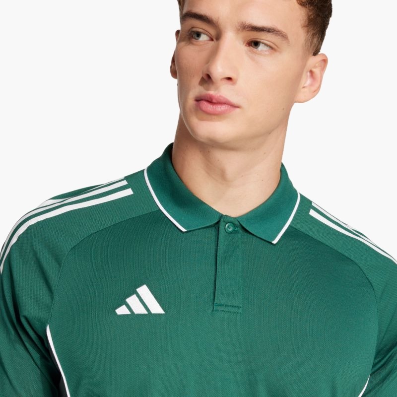 nanito_source_url:https://b2bsportswholesale.net/public/storage/productimages/24/1f/52/00/1510396/image/xlarge_clean.jpg