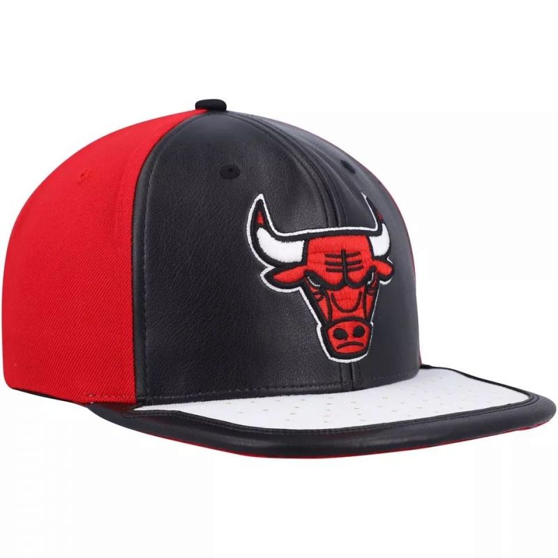 nanito_source_url:https://b2bsportswholesale.net/public/storage/productimages/d1/81/64/02/1178942/image/xlarge_clean.jpg
