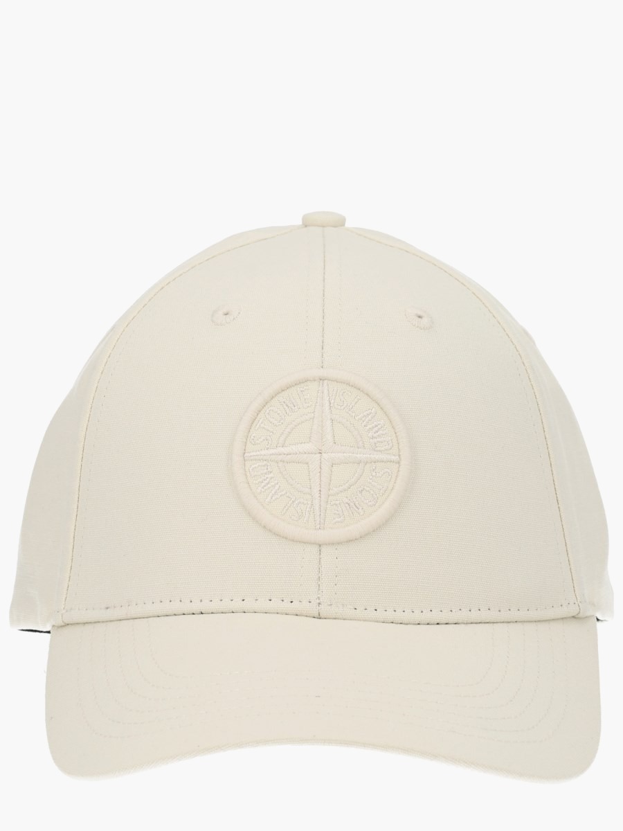 nanito_source_url:https://nokinstyle.com/2325306/baseball-hat-with-logo.jpg