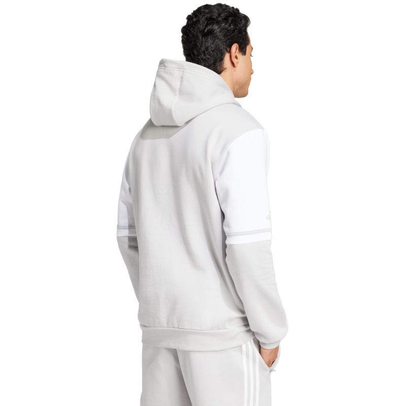 nanito_source_url:https://b2bsportswholesale.net/public/storage/productimages/52/a6/b5/6e/1497468/image/xlarge_clean.jpg