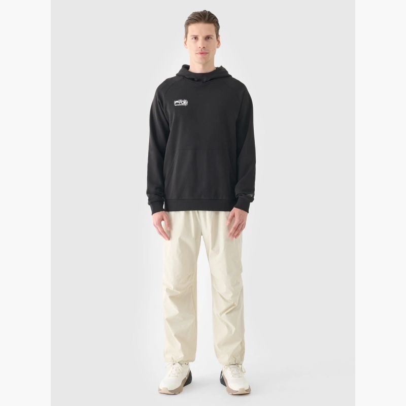 nanito_source_url:https://b2bsportswholesale.net/public/storage/productimages/e7/d7/03/65/1967517/image/xlarge_clean.jpg