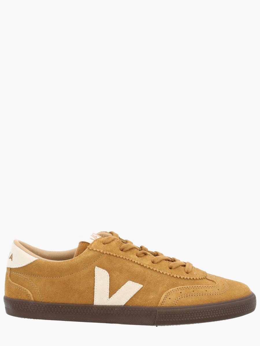 nanito_source_url:https://nokinstyle.com/2365473/volley-sneaker.jpg