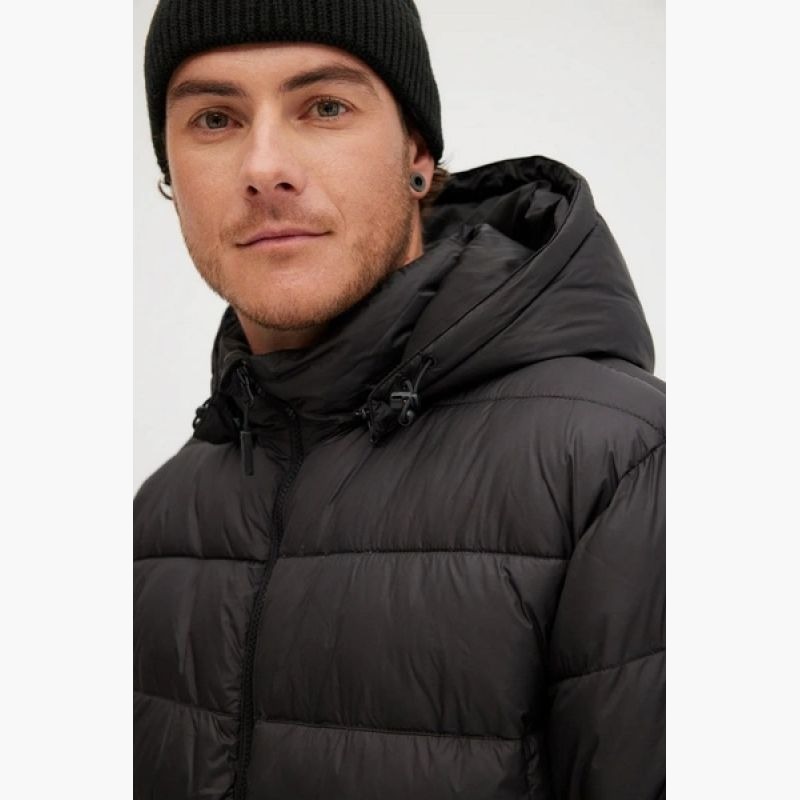 nanito_source_url:https://b2bsportswholesale.net/public/storage/productimages/86/b7/70/ea/2072069/image/xlarge_clean.jpg