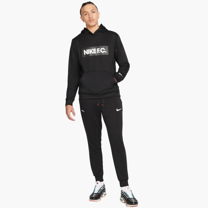 nanito_source_url:https://b2bsportswholesale.net/public/storage/productimages/d5/63/ae/8f/2224861/image/xlarge_clean.jpg