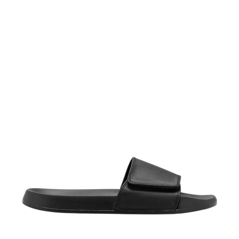 nanito_source_url:https://b2bsportswholesale.net/public/storage/productimages/7b/30/bc/fc/1590265/image/xlarge_clean.jpg