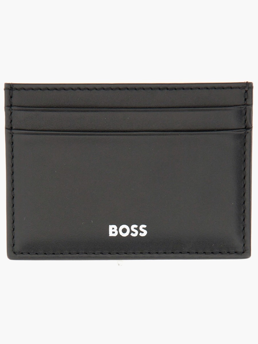 nanito_source_url:https://nokinstyle.com/2342454/leather-card-holder.jpg