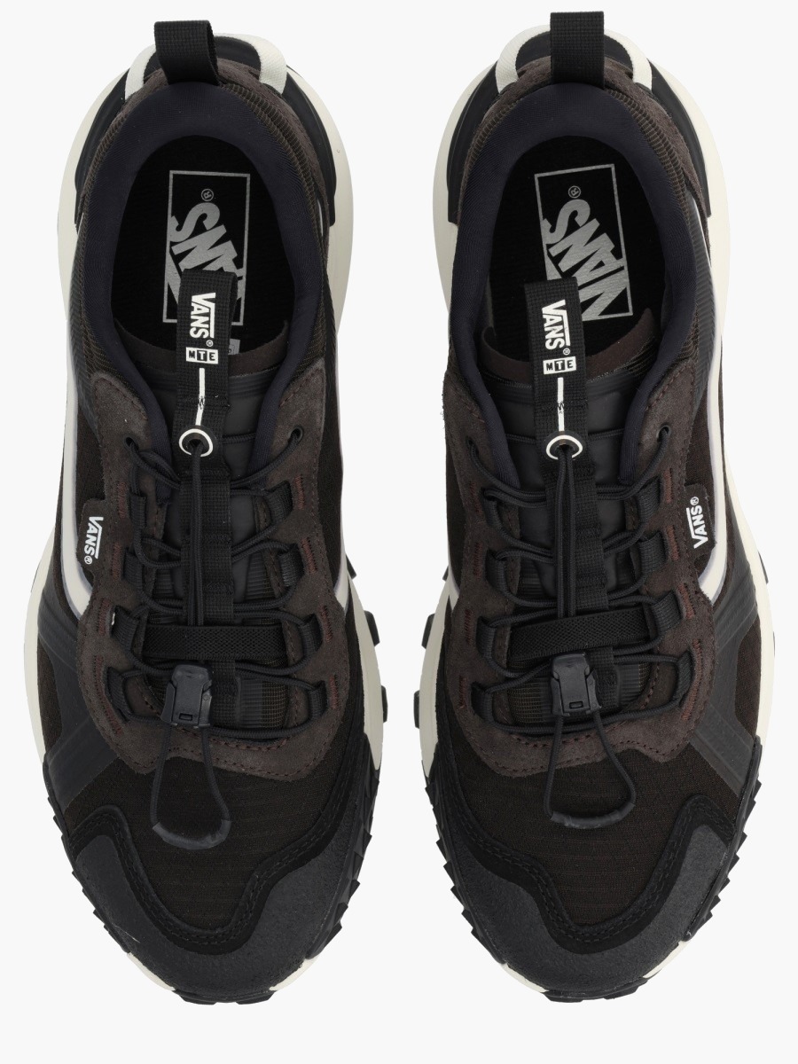nanito_source_url:https://nokinstyle.com/2377027/crosspath-xc-sneaker.jpg