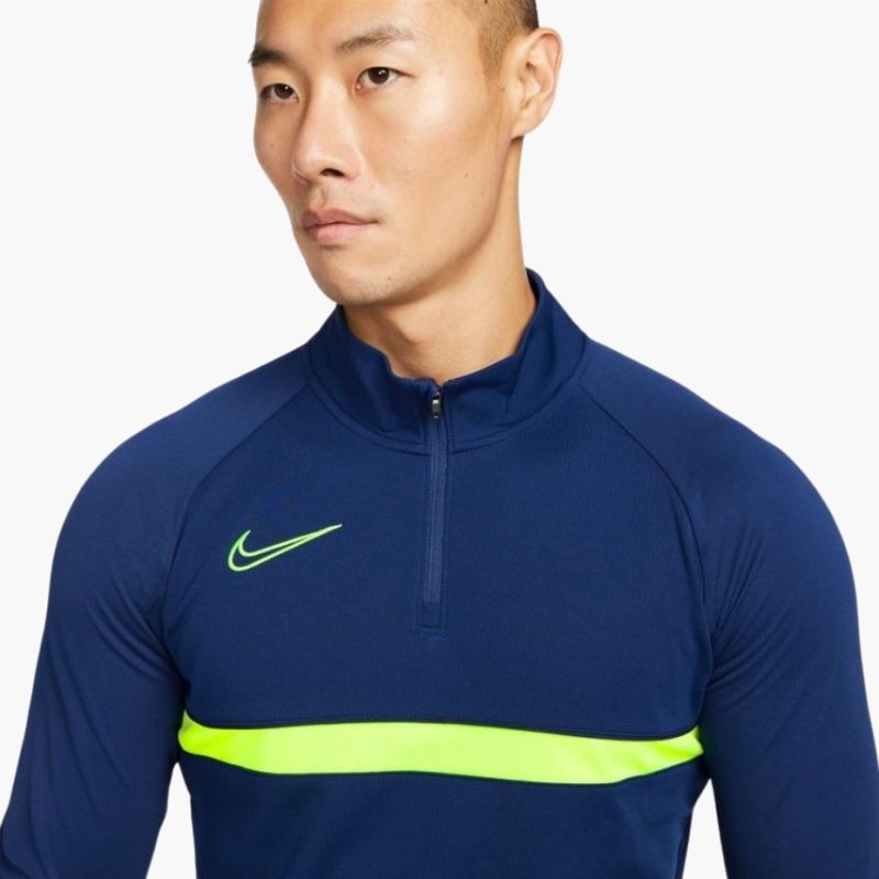 nanito_source_url:https://b2bsportswholesale.net/public/storage/productimages/13/94/97/d5/2221413/image/xlarge_clean.jpg