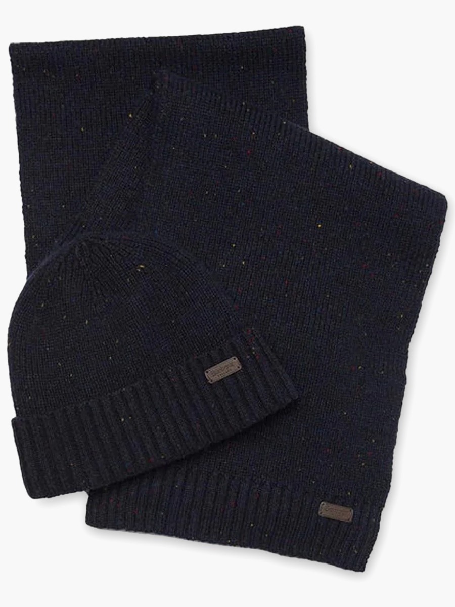 nanito_source_url:https://nokinstyle.com/2380235/carlton-fleck-scarf-and-cap-gift-set.jpg