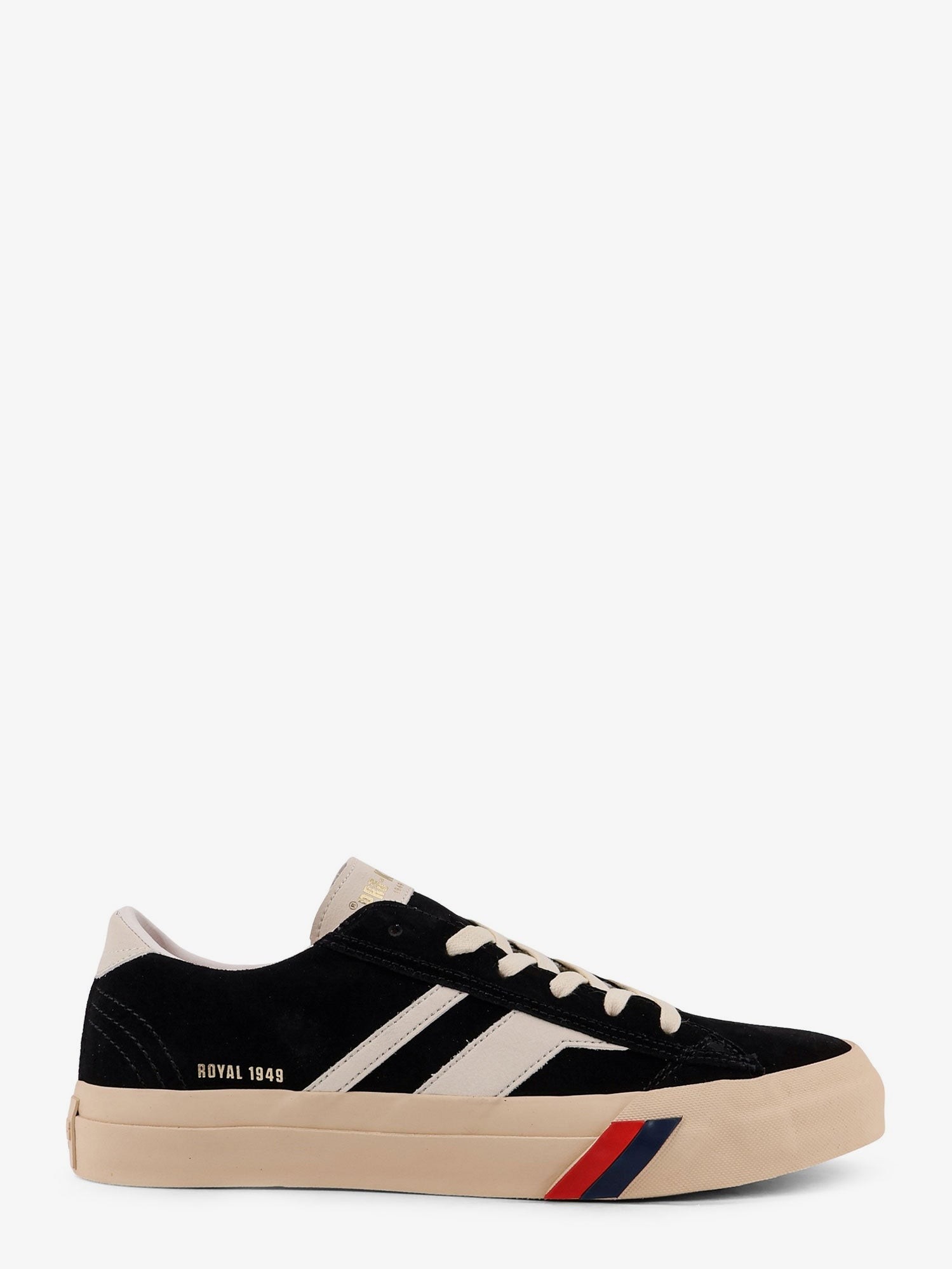 nanito_source_url:https://nokinstyle.com/2402683/royal-classic-suede-sneakers.jpg