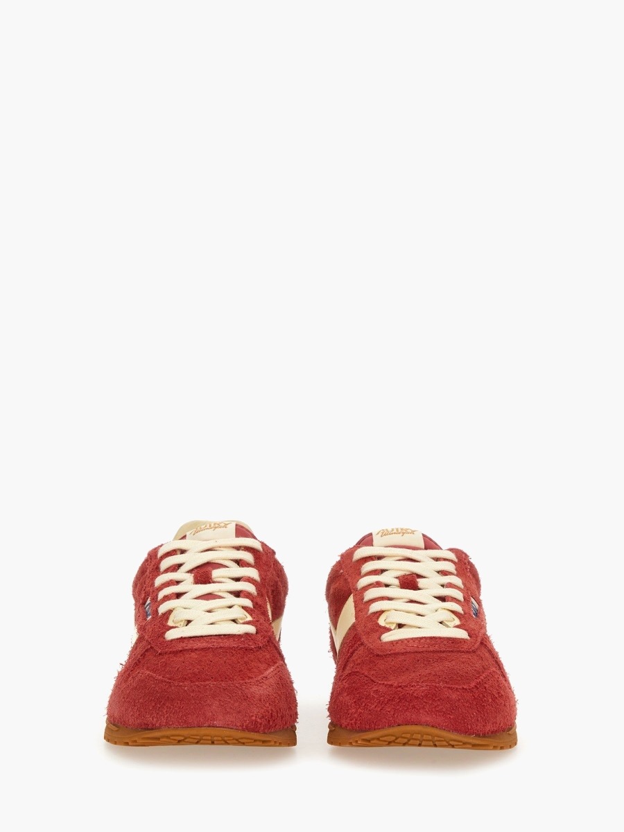 nanito_source_url:https://nokinstyle.com/2387012/windspin-sneaker.jpg