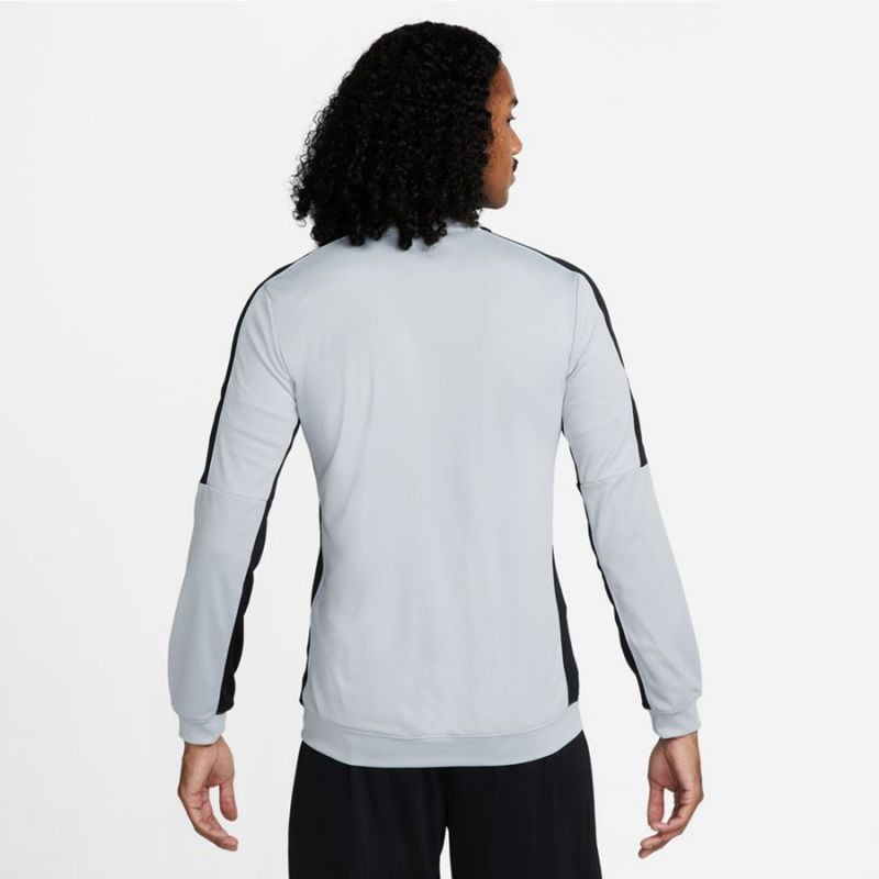 nanito_source_url:https://b2bsportswholesale.net/public/storage/productimages/4d/0b/f2/a6/1231034/image/xlarge_clean.jpg