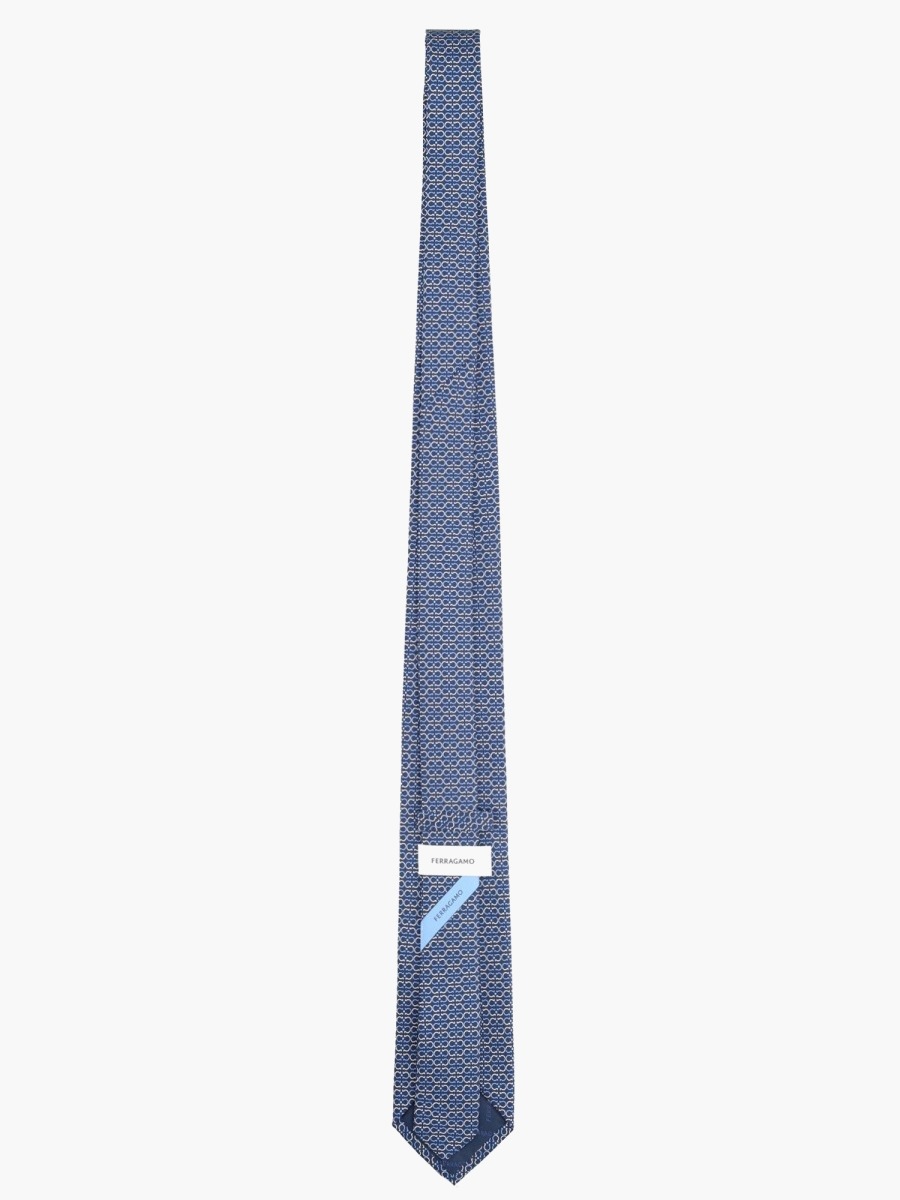 nanito_source_url:https://nokinstyle.com/2333733/silk-tie.jpg