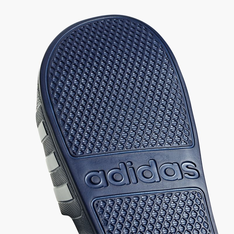 nanito_source_url:https://b2bsportswholesale.net/public/storage/productimages/35/53/04/f5/482647/image/xlarge_clean.jpg