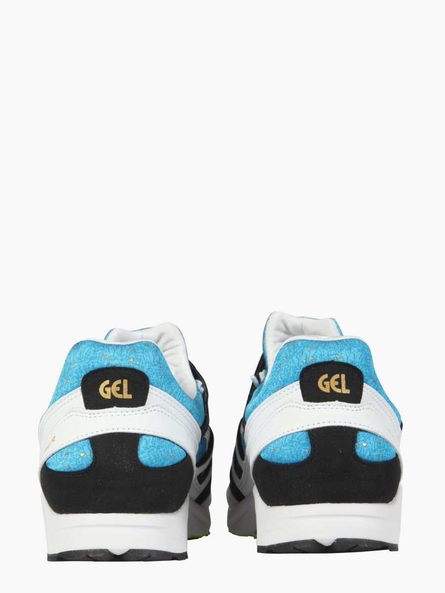 nanito_source_url:https://nokinstyle.com/2350856/sneakers-x-asics-tarther.jpg