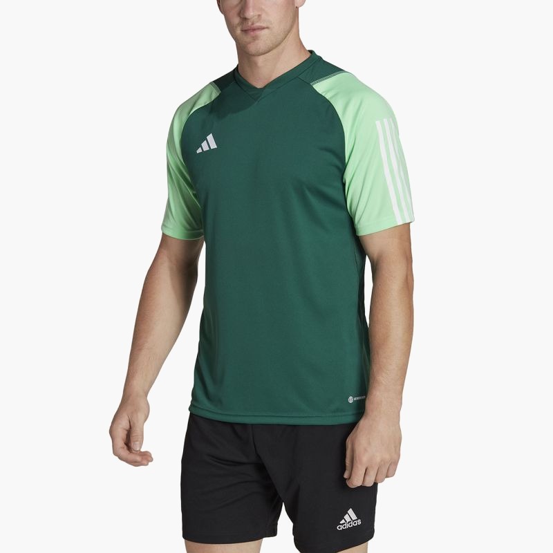 nanito_source_url:https://b2bsportswholesale.net/public/storage/productimages/48/60/05/bc/2256584/image/xlarge_clean.jpg
