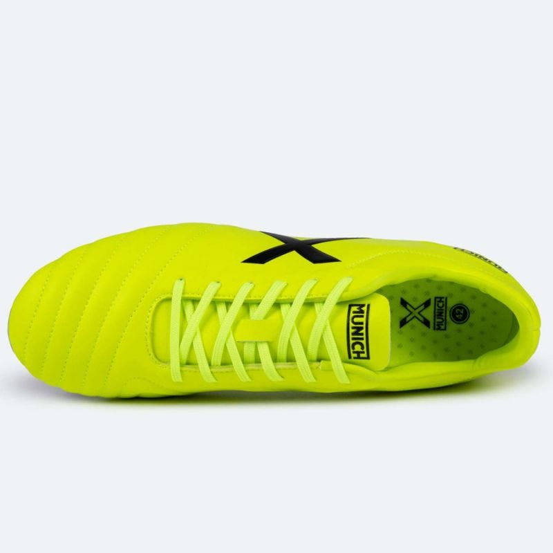 nanito_source_url:https://b2bsportswholesale.net/public/storage/productimages/8c/93/7d/f6/1092245/image/xlarge_clean.jpg
