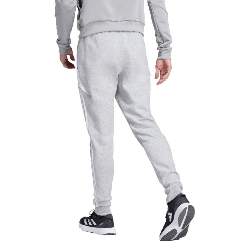 nanito_source_url:https://b2bsportswholesale.net/public/storage/productimages/eb/7b/85/9f/1083743/image/xlarge_clean.jpg